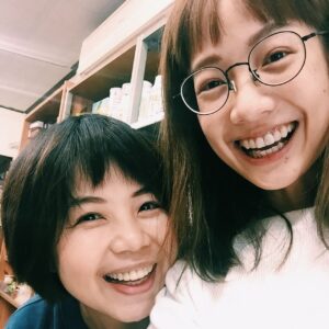Jian Man-shu Instagram - 又美又帥氣就是妳。
妳的慧眼，豐富了我這13年的時光。是妳的引領，使我成為一位時時刻刻都充滿感激之心的演員。
2010年3月的那場雨，至今仍滋潤著我的心。

#那年雨不停國