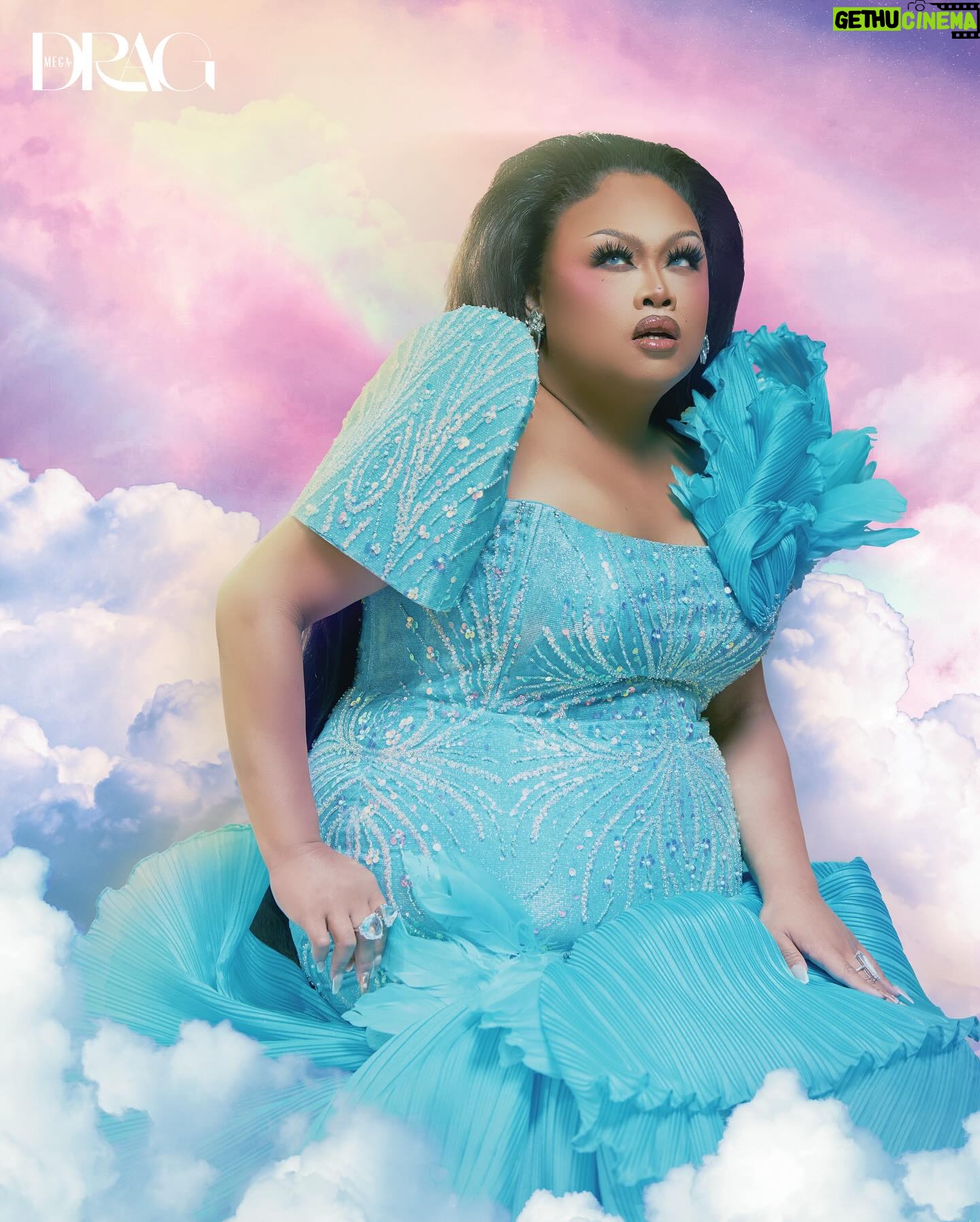 Jiggly Caliente Instagram - More from Jiggly Caliente’s 20th drag anniversary celebration with @megadragph ✨ For collaborations and projects with Philippines’ finest and most sought-after Drag Talents, message us at werk@theplayhouse.ph. 💗 Photography: Sela Gonzalez Creative Direction: Jujin Samonte Art Direction and Photo Manipulation: Andrew Encapas Styling: @ovcvnt Beauty Direction: Mara Go MakeUp: Kenric Carpio Hair: @ver.sex @hair.sex Shoot Coordination: Joana Fernando