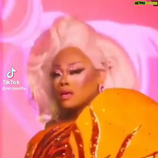 Jiggly Caliente Instagram - I will always represent 🇵ðŸ‡. #jigglycaliente #transisbeautiful #girlslikeus #transactress #bbwinstagramersinstalikes #biggirlsdoitbetter #thickandjuicy #allstars6 #pinayexcellence #pinaysdoitbetter #pinayandproud #pinaybeauty #asianpride