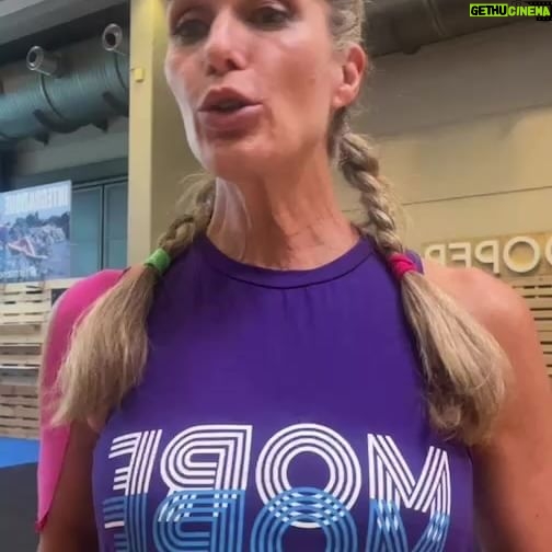 Jill Cooper - 307 Likes - Live da Rimini
SPESE DI SPEDIZIONE GRATUITE
entro la mezzanotte❤️❤️