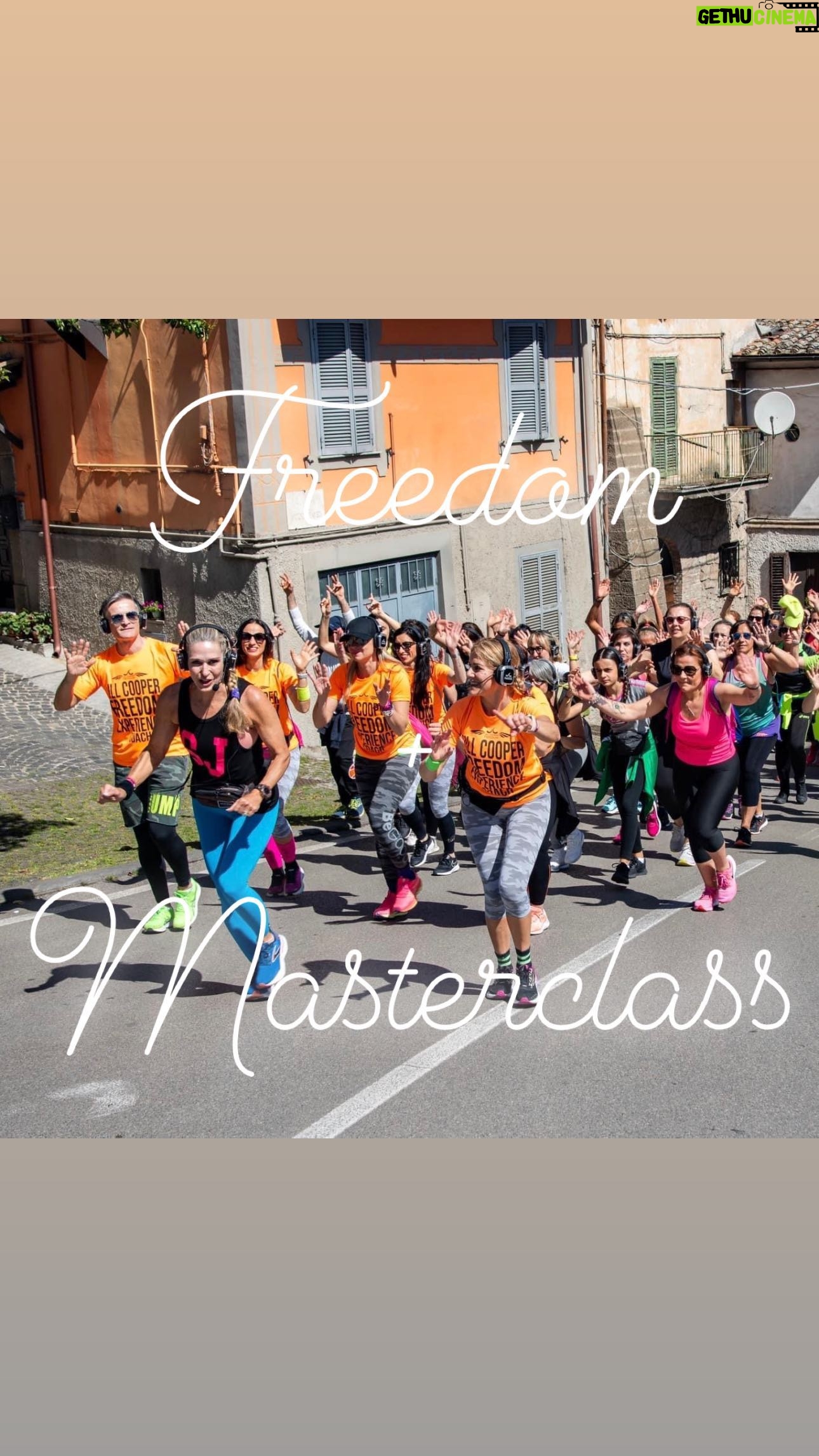 Jill Cooper Instagram - Freedom masterclass con @jillcoopersuperjump , evento svolto a Vallerano il 5 maggio. Tanta gente, musica e divertimento. . ❤️Leave a heart if you liked the video. . 💬Comment with what you think or with your favorite emoji. . 🔃Share if you think your friends might also enjoy it. . 📺Follow me for more flying videos. . #jump #superjump #trampolino #centro #centrostorico #tuscia #video
