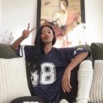 Jill Marie Jones Instagram – To really know me… you know that I bleed BLUE 💙 
Always have. Born & Bred 💙

But unfortunately, I don’t have a pony in this race so…

LET’S GO KC!!! 
If you are a true football fan… you know EXACTLY why I want The Chiefs to take the “W”. LOL!!! 🤗🤗🤗 

I think it’s going to be a great game… and I can’t wait to see what @usher has in store 🔥🔥🔥 

Safety to all of the players playing today.
HAPPY SUPER BOWL SUNDAY!!!! 🏈🍿