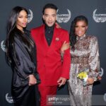 Jill Marie Jones Instagram - I don’t get out much but I definitely had to shine it up and go support my friend (and brother) @theonlyjasonlee at The @hollywoodunlocked Impact Awards✨✨✨ What an INCREDIBLE star studded night!!! @tiffanyhaddish You KILLED it (as the host)!!! And along with many friends I haven’t seen in awhile… I also ran into this beauty to the right… my #GIRLFRIENDS Sis @yvettenicolebrown #TheChildsSisters ♥️ What a night!!! xo