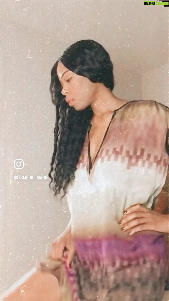 Jill Marie Jones Instagram - Sometimes… Thursdays are just Thursdays. #tbt 💋