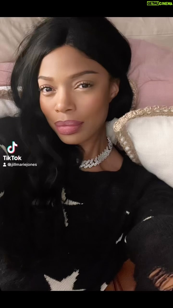 Jill Marie Jones Instagram - Nighty Night ♥️♥️💋xo