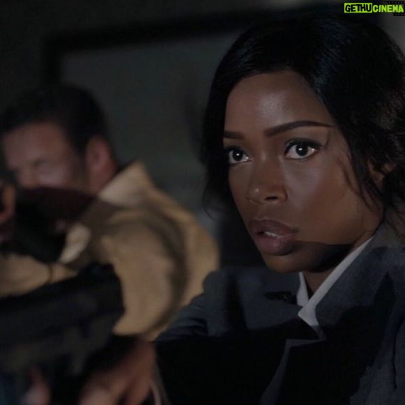 Jill Marie Jones Instagram - Challenge accepted: To all professionals in the television/film world, join the challenge to post a photo of you in your job. Just a picture, no description. The goal is to flood social media with our profession. Copy the text and post a pic.