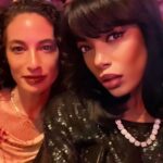Jill Marie Jones Instagram - To really know me… you might know OR have possibly met this human to the left (or in actuality, my right) 🤗🤗🤗 She was one of my managers (many years ago) and became a dear friend @gayl.leibowitz ♥️ The following pics are me just asking… who wore it best 🤦🏾‍♀️ and by best… I’m talking wig 😂😂♥️ My vote is for Michelle P 💕💕💕 She was definitely my inspiration (for my look last week #fbf). #Fan 💕 Goodnight my LOVEs… See you when the light shines and kisses your eyes!!! xo💋