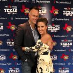 Jill Wagner Instagram - Amazing night in Dallas with old friends and new supporting @sofwarriorfnd !