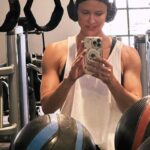 Jill Wagner Instagram – I’ve had so many people in my life laugh at my dream , tell me I couldn’t do it , that I was crazy , made fun of my transformation for the job or just simply didn’t like me for trying . This one’s for you guys . #ignorethehaters  #dreambig