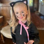 Jill Wagner Instagram - My grandma Roe made this costume for my cousin back in the 70’s . Makes me miss her even more when I am reminded of all the wonderful things she did for her grandkids . To all of you grands out there …. You are special people !