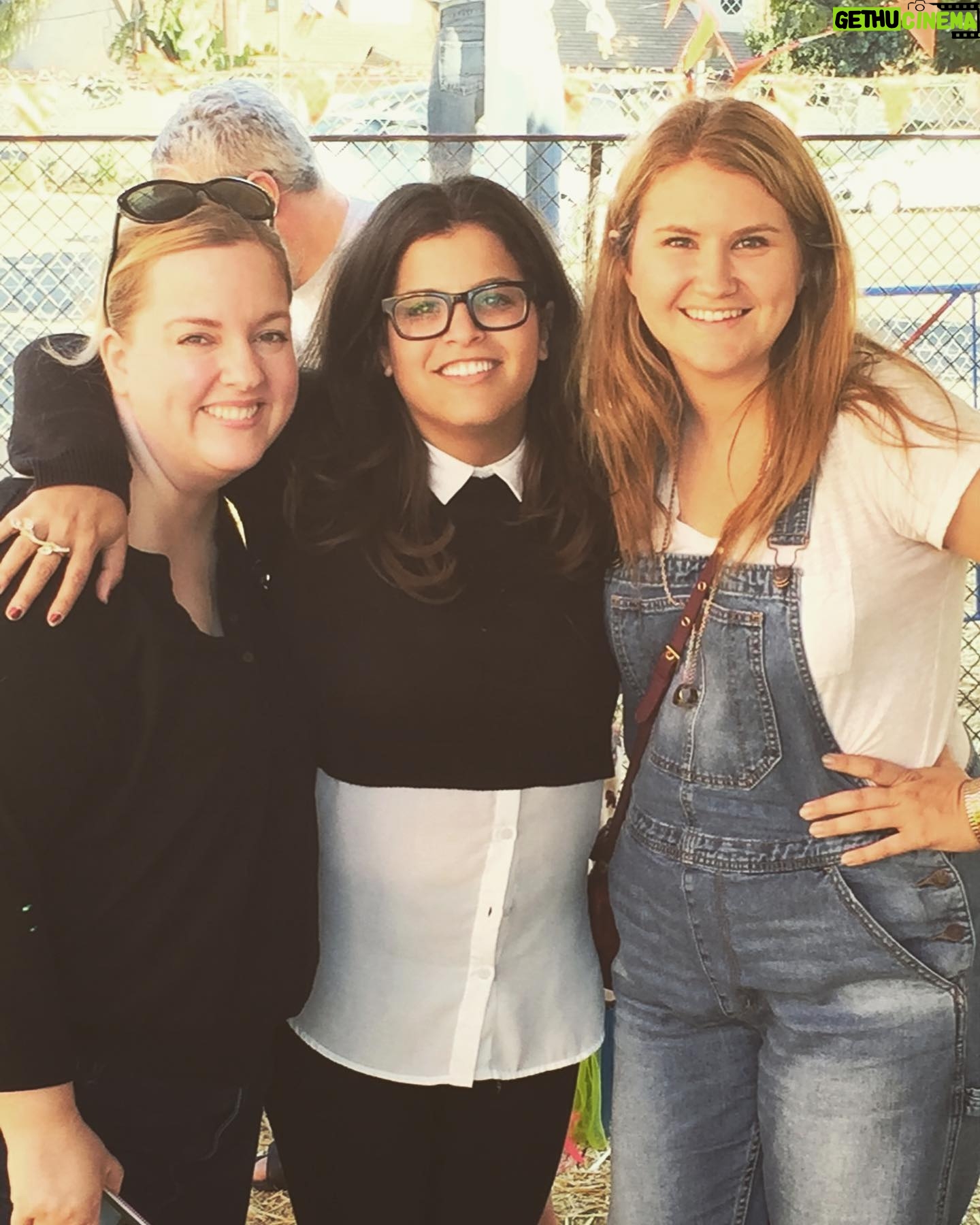Jillian Bell Instagram - Every once in a while a friend will come into your life and you know they’ll be there for the long haul. Life can be a cruel bitch, but through all the ups and downs, we have each other. How lucky are we?? Happy birthday @selynadoubleya ❤️❤️❤️ You’re a one of a kind and my best friend.