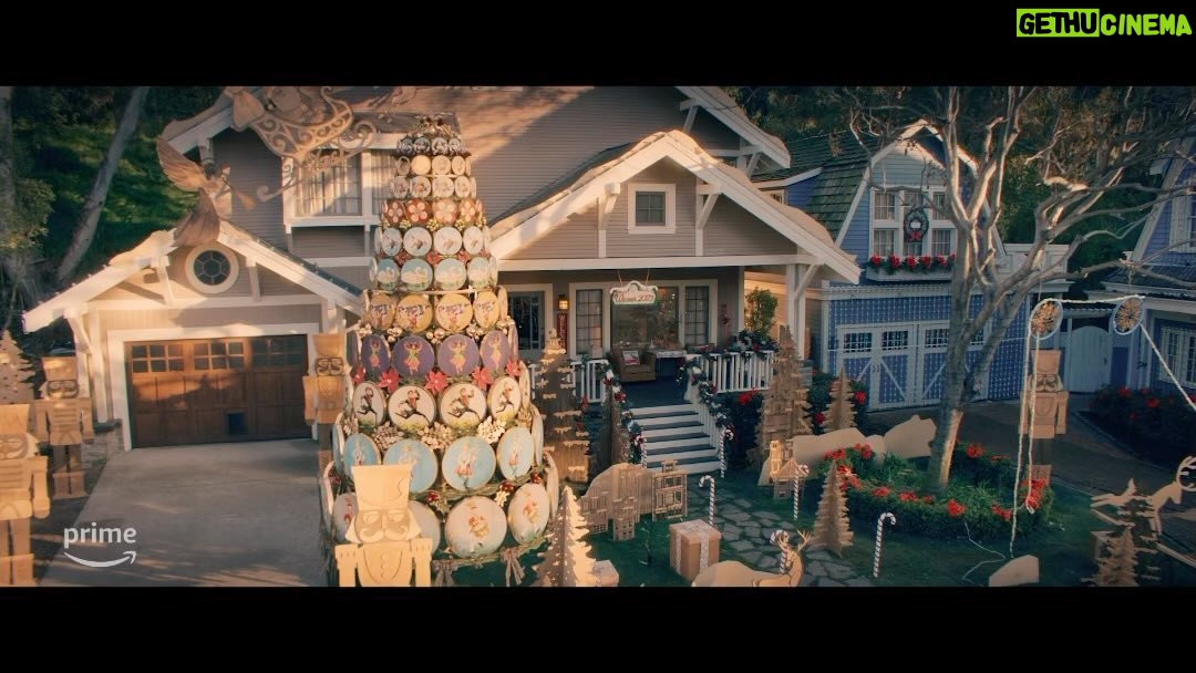 Jillian Bell Instagram - CANDY CANE LANE is out this Friday on @primevideo !!!! 🎄🎄🎄🎄🎁🎁🎁🎁 You can celebrate the holidays early and at home! Put it on while you decorate the tree! Or while you have an argument with your family! What could be better?!