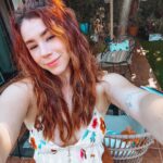 Jillian Rose Reed Instagram - I’d give you the world if you asked me to 🌎🤍✨