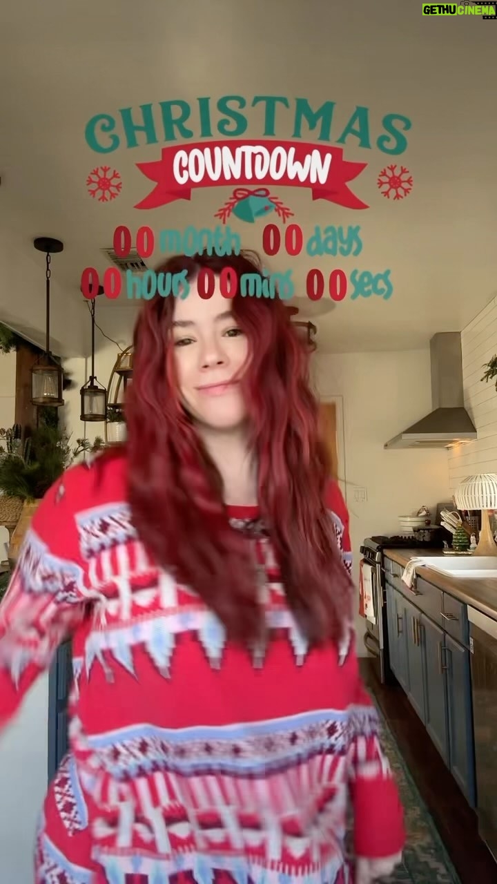 Jillian Rose Reed Instagram - π
πΌπ
πΌ Merry Christmas to all π
πΌπ
πΌ