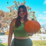 Jillian Rose Reed Instagram - Let’s blow this 🎃 stand!