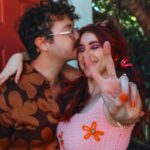 Jillian Rose Reed Instagram - Have a groovy Halloween, baby ✌🏼☮️🩷