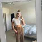Jillian Shea Spaeder Instagram - me? a mirror? no!