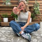 Jillian Shea Spaeder Instagram - me and some plants!