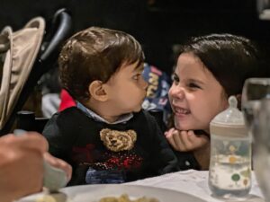 Jimena Píccolo Instagram - Anoche cenamos para festejar la vida, la familia y el nacimiento de mi suegro.  Siempre está con nosotros ❤️