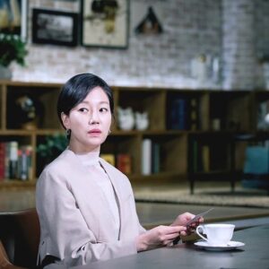 Jin Kyung Instagram - .
오랜만에 예능 출연,
장현성 선배님의 이야기 친구로 출연했습니다
오늘 밤 10시 30분 많이 시청해 주세요 
#SBS #꼬리에꼬리를무는이야기 #꼬꼬무