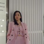 Jin Ki-joo Instagram – 사진찍어준 이쁜 사람 @a__dorable