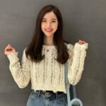 Jin Se-yeon Instagram - 머리 잘랐당 ⠀ 만족✨