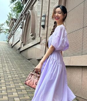 Jin Se-yeon Instagram - 머리땋기🎀