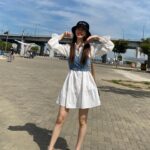 Jin Se-yeon Instagram - 딱 좋은 날씨거등요🍂
