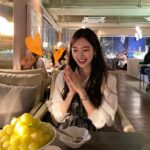 Jin Se-yeon Instagram - 🍧🎈✨