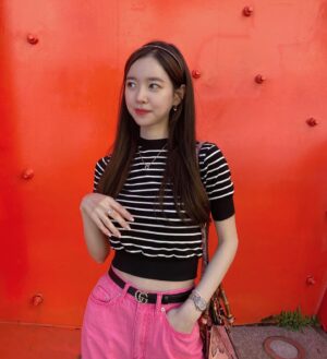 Jin Se-yeon Instagram - ✨추석추석✨
⠀
맛난거 많이많이 먹구
⠀
행복하고 즐거운 추석 보내길
⠀
꼭꼭 바랍니당 ◡̈