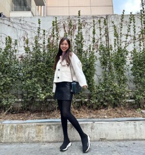 Jin Se-yeon Instagram - 반묶음했셩🎀