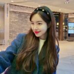 Jin Se-yeon Instagram - 달달하고 맛난 설날 보내세요😋🍦 ⠀ ⠀ #엄마가예뿌게찍어줌🤭 #사진은애정이라더니🙈 #엄마가나많이좋아하나봐🙈