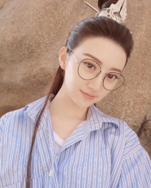 Jing Tian Instagram - 🤓
