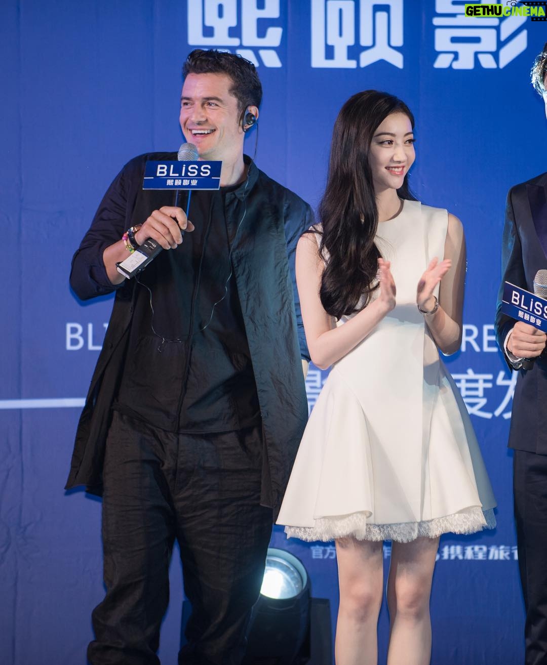 Jing Tian - 10K Likes -