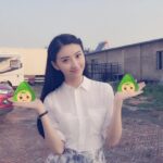 Jing Tian Instagram – Non-breaking Dragon Boat Festival Holiday～  Picture of “having” rice-pudding on set… We have sweat ones and we have salty ones，now who’s the winner this year?