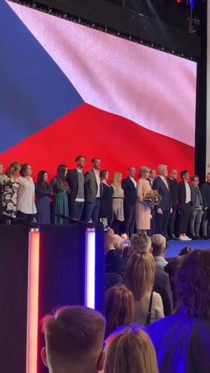 Jitka Čvančarová Instagram - @general_pavel 🇨🇿✌️❤️