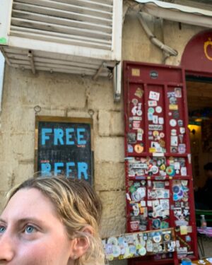 Jo Ellen Pellman Instagram - being hot and gay and chilly in Malta xx