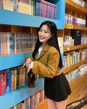 Jo Aram Instagram - 마지막까지 함께 해주세요:)
#닥터차정숙