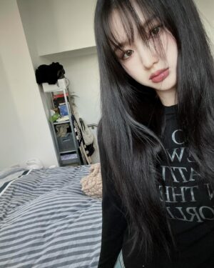 Jo Hye-joo Instagram - 