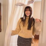 Jo Woo-ri Instagram - 💛💛💛💛💛