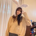 Jo Woo-ri Instagram - 💛💛💛💛💛