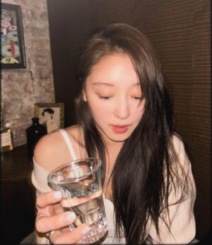 Jo Woo-ri Instagram - Favorite🍅