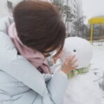 Jo Woo-ri Instagram - 눈 뜨자마자 나가서 뚝딱뚝딱 🐥🦖🐻‍❄️⛄️❄️