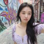 Jo Woo-ri Instagram - 쁘잇 ~✌️