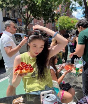Jo Woo-ri Instagram - 핏짜 러버 🍕