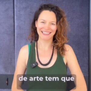 Joana de Verona Instagram - "Cinema é Liberdade" 
Hoje celebramos o cinema nacional na @academiaportuguesadecinema com emissão na @rtppt
E que momento tão especial para o cinema Português, que orgulho!!! ❤️‍🔥👏🏽
Sigamos Junts, fortes, criativos e Livres!

#academiaportuguesadecinema #cinemaeliberdade #Cinemanacional #Cinema #premiossophia