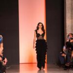 Joana Aguiar Instagram - Primeira vez a desfilar, obrigada pela experiência @carlos_gil_designer ✨🖤 @lisboafashionweek 📸 @luismoreira.lm