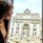 Joana Cruz Instagram - Já não vinha aqui há uns anos, mas claramente que o truque de atirar a moeda na Fontana di Trevi resulta para se voltar a Roma😁 Entretanto, o calendário romano é capaz uma boa aquisição para já marcar as férias de 2025... só por isso, nada mais!😎 De resto, é muito comer, andar e amar la bella città! ➿️ ➿️ #roma #cappuccino #fontanaditrevi #italia #italy #truffle #campodifiore #pantheon #piazzadispagna