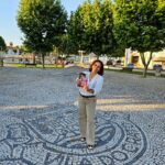 Joana Cruz Instagram - 🔜Newsflash: em breve, a versão audiolivro do meu 'Escolhi Viver' estará disponível 🫠🫠 Adivinha quem é que a @leya_portugal sugeriu que fizesse a leitura...🙃 Enquanto isso não acontece, qual Taylor Swift 😅, também ando na digressão nacional a apresentar a minha história e ontem fui até à Vila do Crato. A todos agradeço a hospitalidade com que me receberam na Feira do Livro 2024 num Alentejo mágico💛🤍 Até breve! ➿️➿️➿️➿️ #viladocrato #crato #alentejo #portugal #breastcancer #cancromama #cancrodamama #escolhiviver
