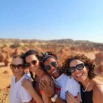 Joana Cruz Instagram - Obrigada Angola por me deixares pisar a tua terra, apreciar as tuas paisagens, mergulhar no teu mar e saborear a tua comida, ver o teu artesanato, a tua música 💛 Obrigada Mara pela incansável organização da tour e amizade! Obrigada Cristina e à @minhacasa19 ! Obrigada às amigas pela companhia 💛 Luanda, Lubango e Namibe ficaram ainda mais bonitos com vocês 💛 #luanda #lubango #namibe #angola #minhacasa19 #girls #vacation #africa